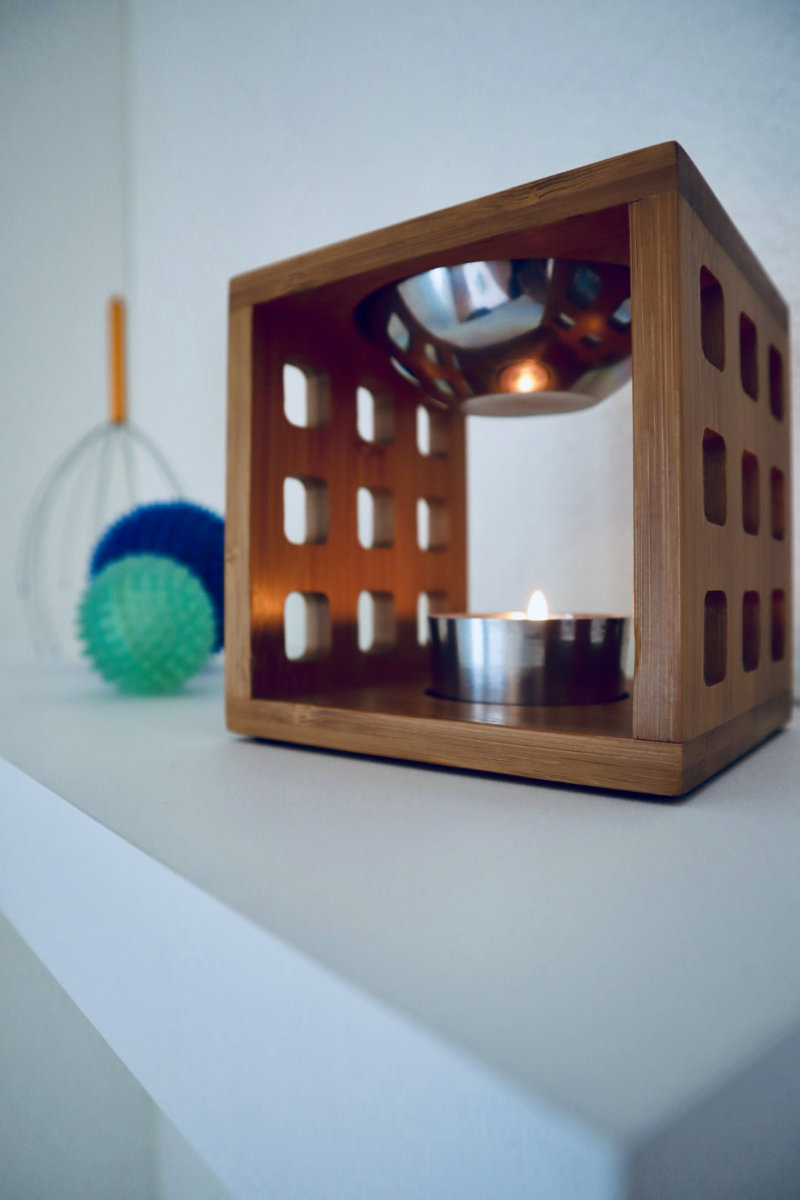 massageraum-kerze-melanies-medizinische-massage